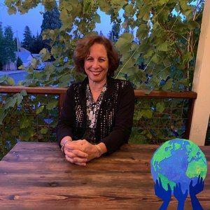 Meet your Posher, Debra